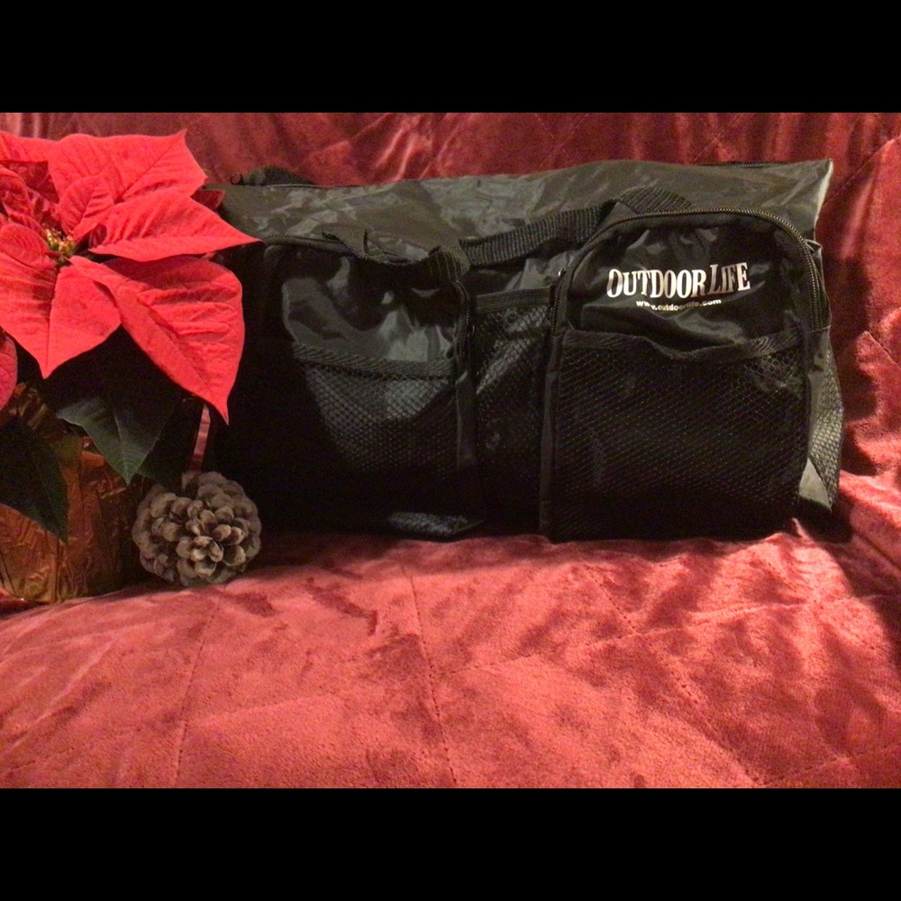 Nylon duffle bag